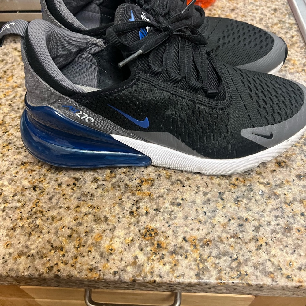 Nike Air Max 270 Black and Gray Sneakers